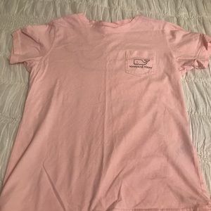Vineyard vines tee